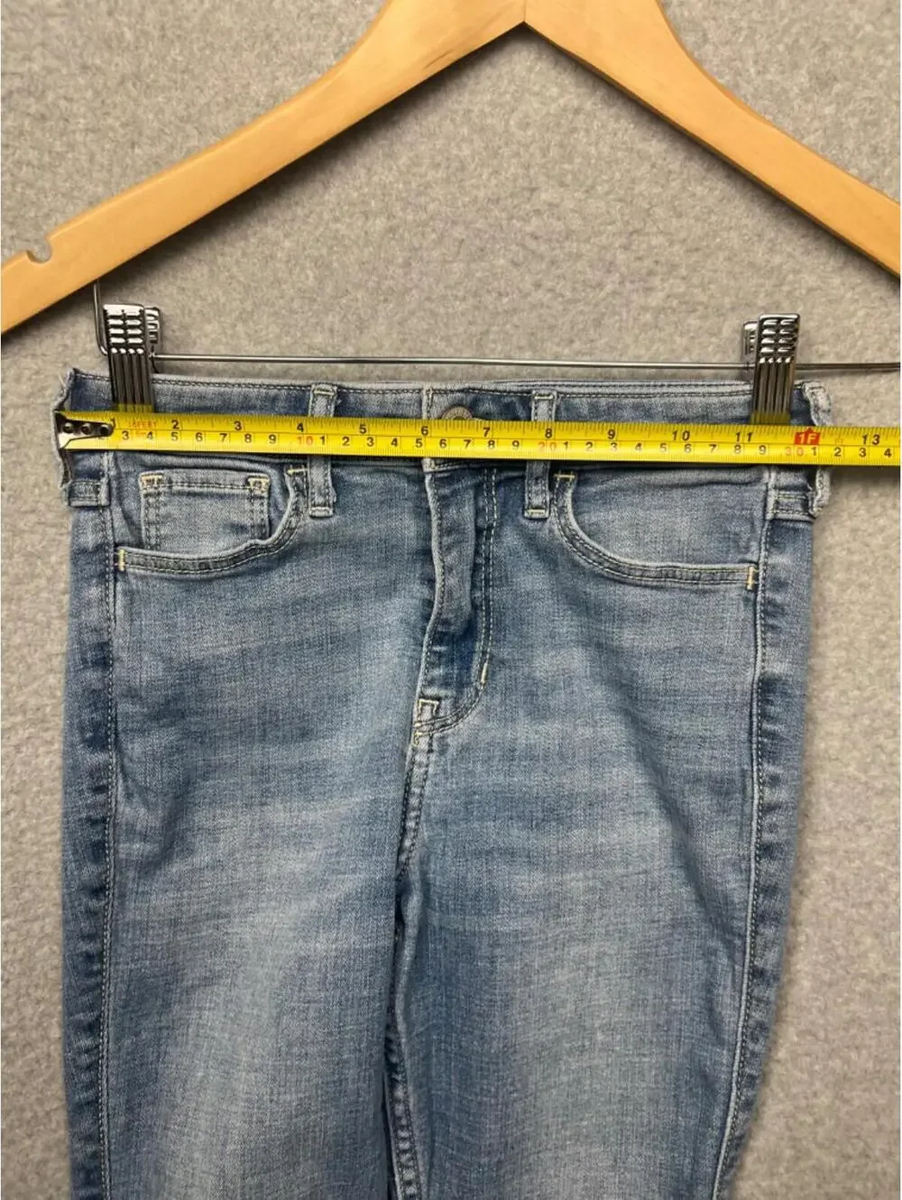Hollister High Rise Crop Super Skinny Jeans Womens Size 0R Denim Classic Stretch